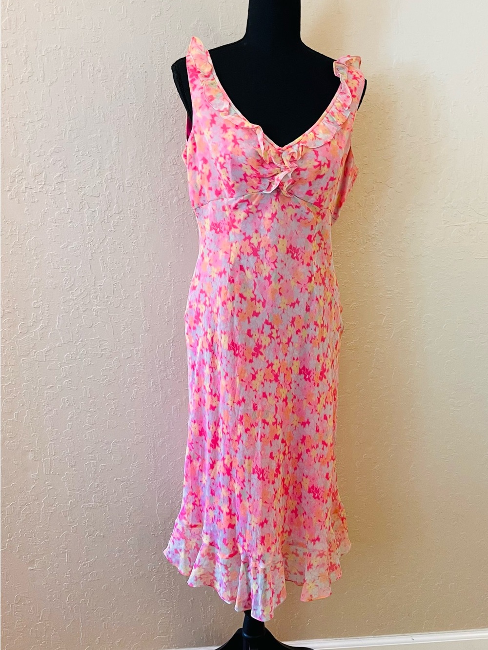 Maggy London Pink Floral Maxi Dress with Ruffle Trim
